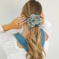 Jumbo Scrunchie