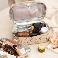 Everyday Beauty Poche - Muted Clay