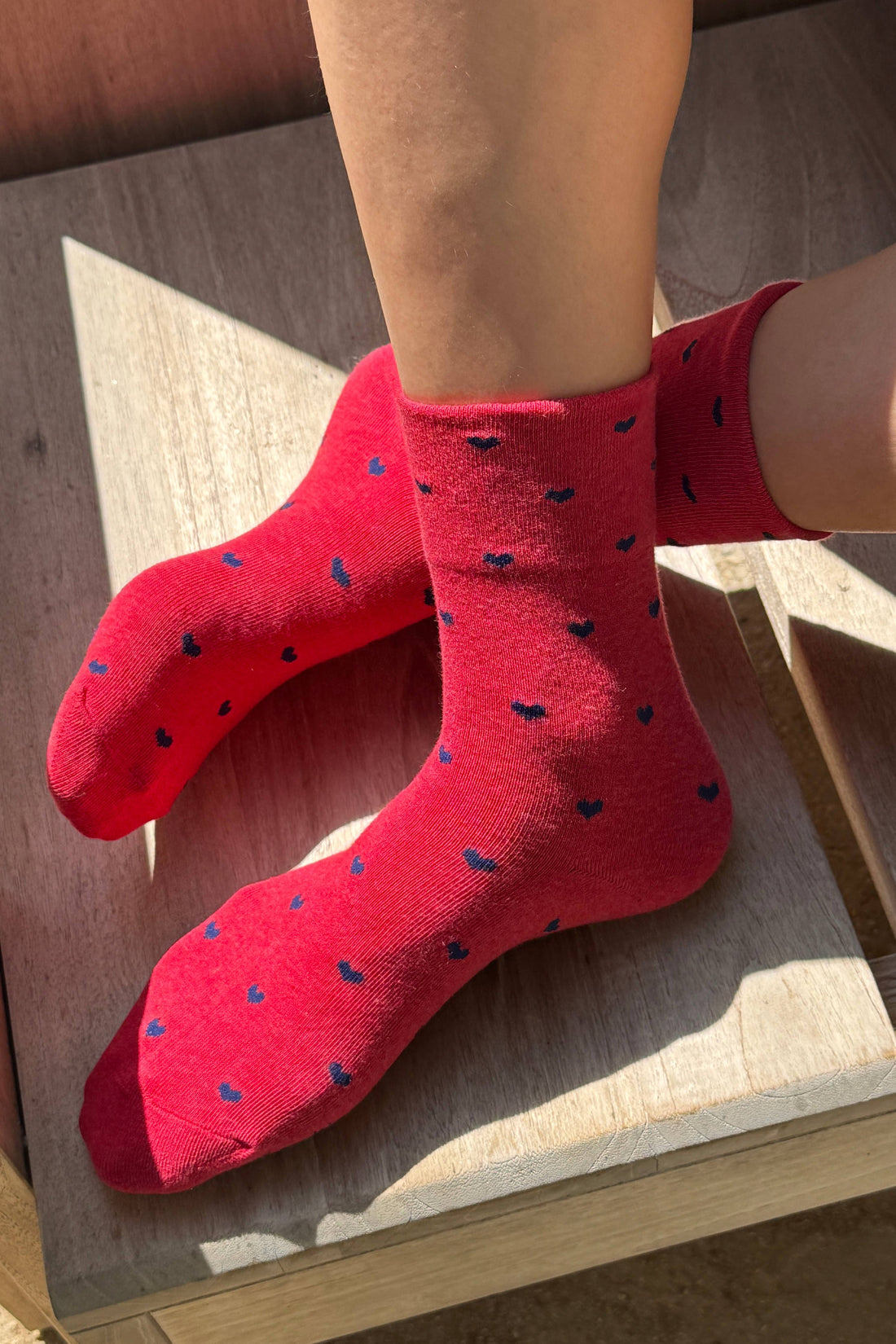 Sneaker Socks - Heart - Tomato / Navy