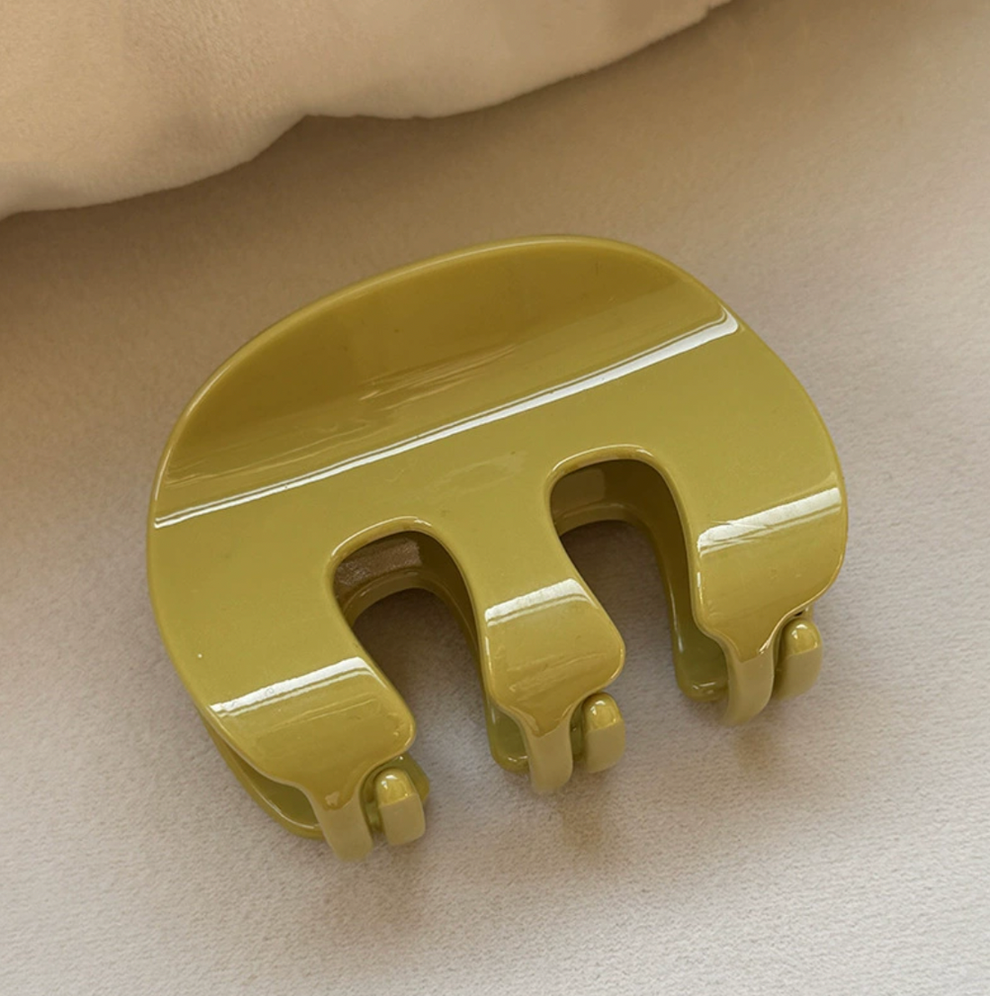 Chic Claw Clip