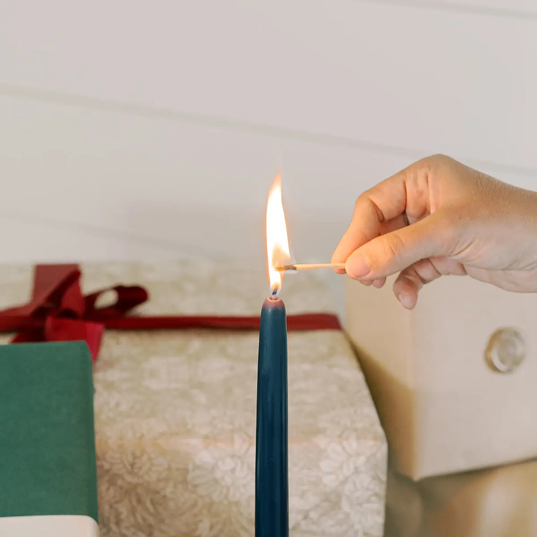 Beeswax Taper Candles - Midnight Blue