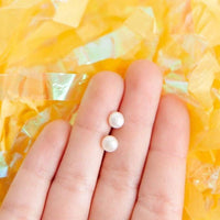 Pip Pop Post Earrings - Pearl Stud