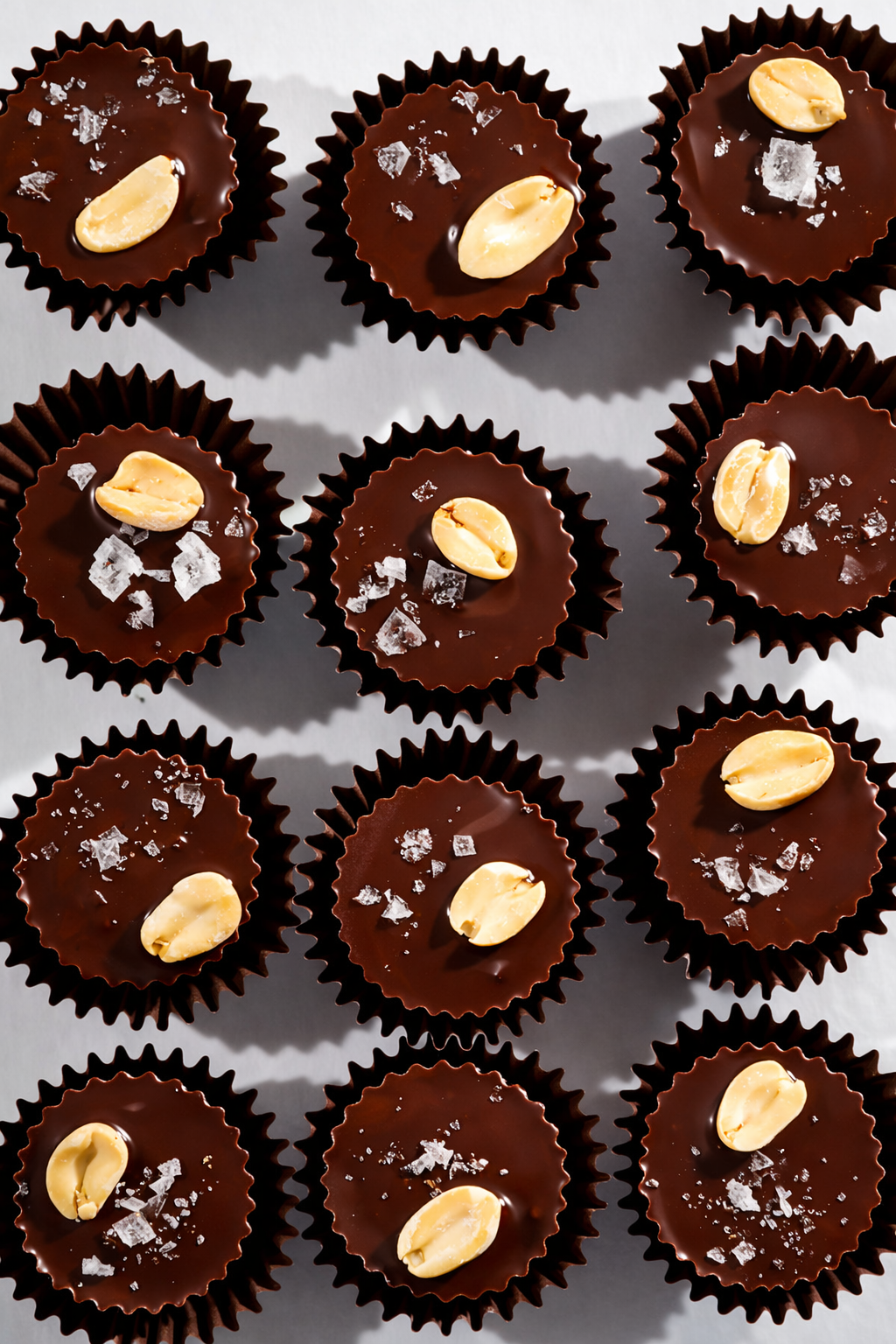 Peanut Chocolate Mini Cups