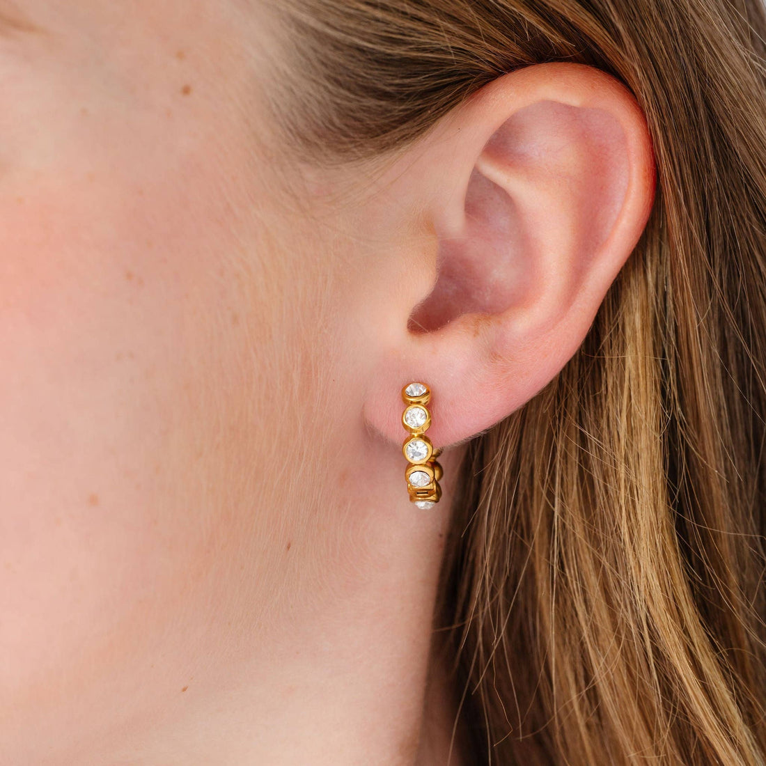 Pip Pop Post Hoops - Bold Bezeled Diamond