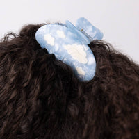 Lucy Sky Blue Hair Claw