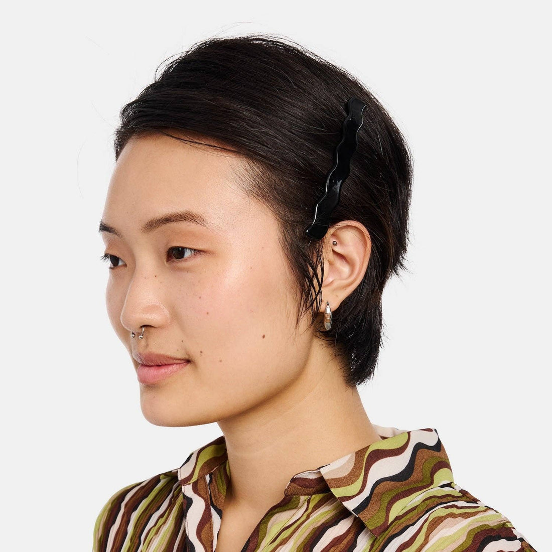 Skinny Wave Barrette in Black