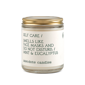 self care candle with mint and eucalyptus scent notes 