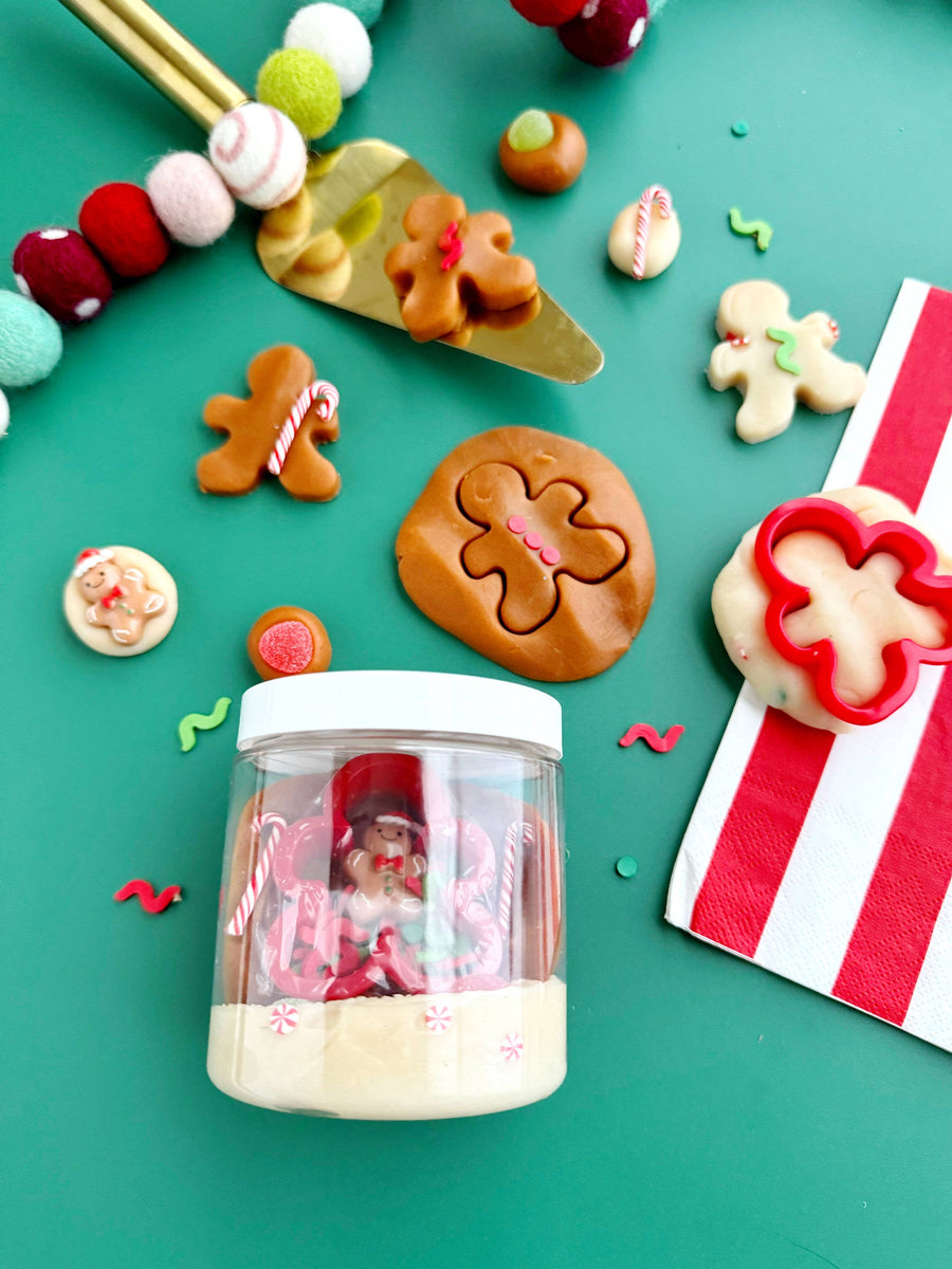 Gingerbread Play Dough-To-Go Kit