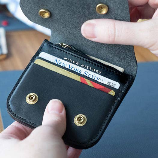 The Little Ledger Wallet - Barbera