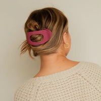 mauve circle cutout flat clip