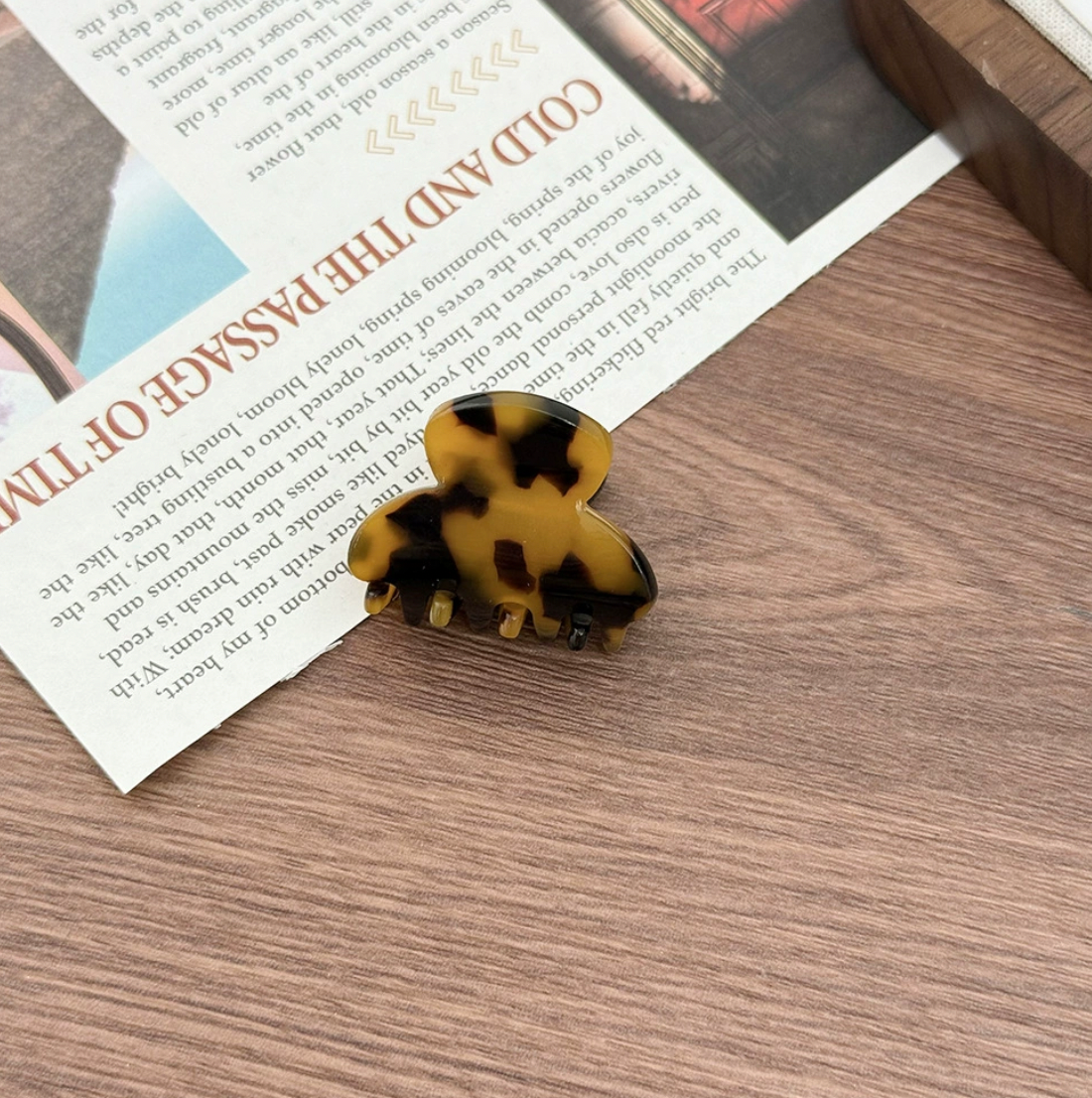 Mini Marble Tortoise Claw Clips