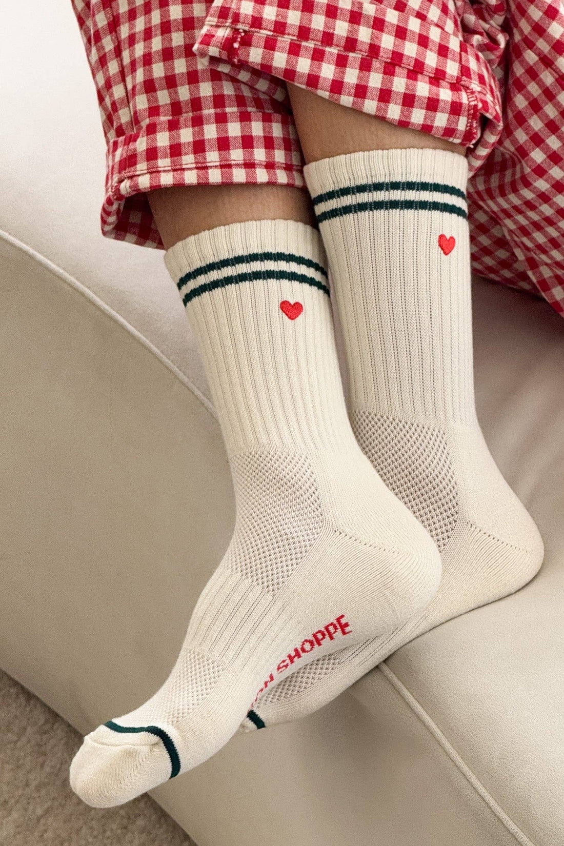 Embroidered Boyfriend Socks - Parchment + Heart