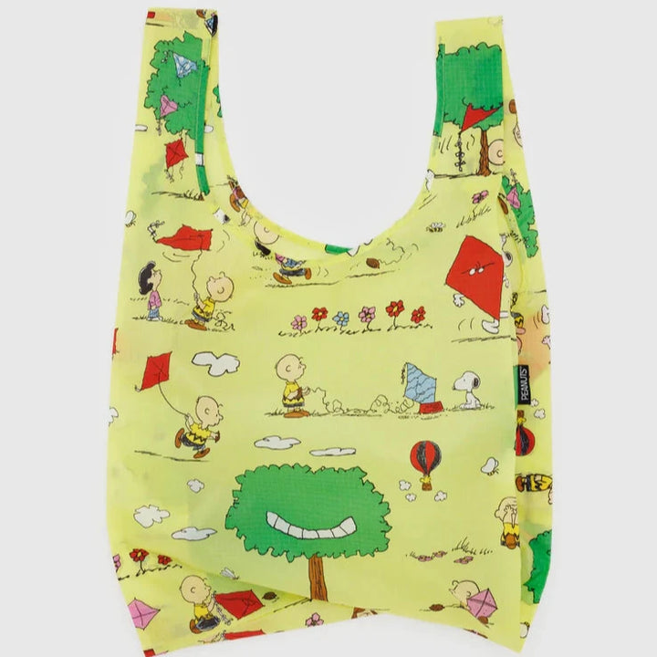 Kite eating tree Snoopy standard baggu