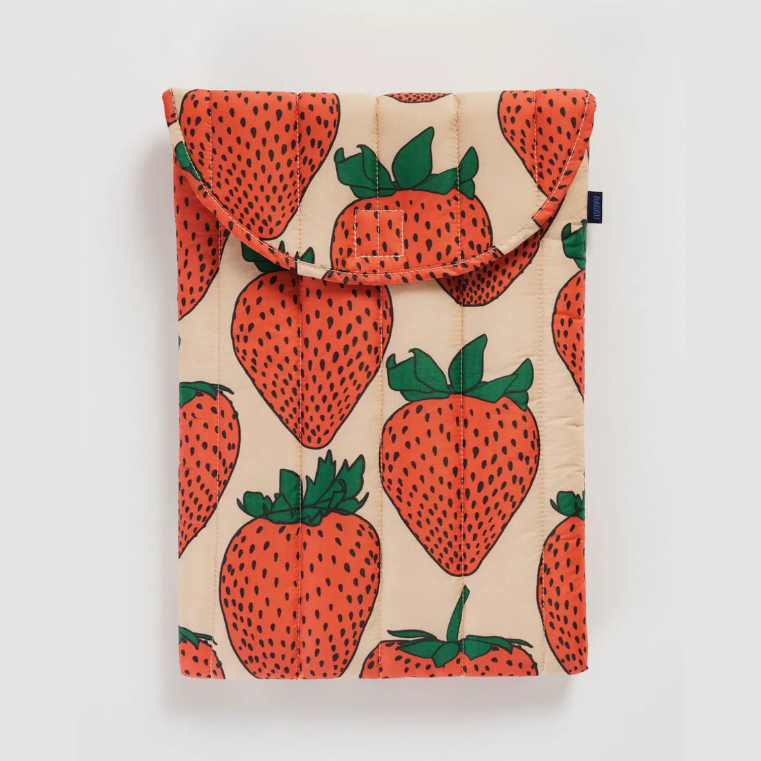 strawberry patterned puffy laptop sleeve 16"
