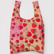 reusable bag with strawberries 